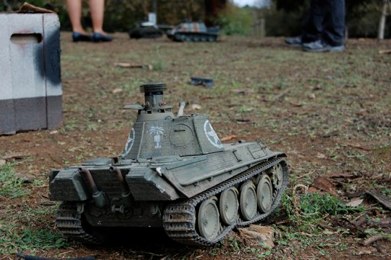 Taking on Merle’s Jagdpanther.