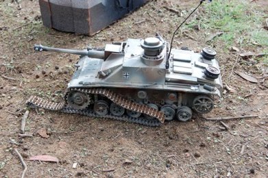 STUG looses a track!