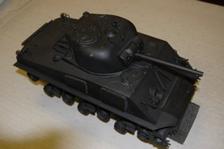 Craig has asked the crew to prime the tanks in Black as his technique will layer the paint in an unusual fashion.