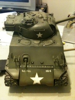 Basic markings from Tamiya decals. I decided this variant would have all its markings to prevent Fratricide.