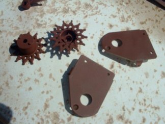 After a morning drying in the desert air the components were ready to assemble.  I don’t worry about the consistency of the primer coat as I plan to add at least two more coats before I’m done.