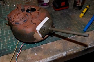 Added mantlet and 75mm barrel