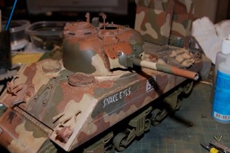 Trying to match the paint back up.  I did paint this 4 years ago.....