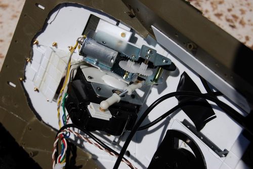 Elevation unit was mounted upside down beneath the glacis plate and connected with the standard ball connectors.  I still need to tweak the throw of the gun to avoid binding.  It is so easy to build a vehicle with no worry of traverse.  Now to find something to move with the extra servo.