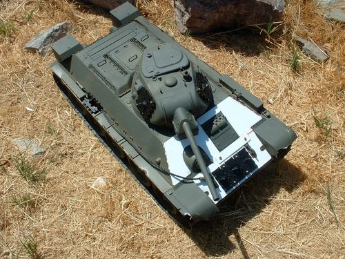 I am trying to depict a reworked 1942 model in the Kursk area.  It will be a platoon leader’s vehicle so I can integrate the kit’s antenna with the radio’s reciever.   For more detail, I added weld beads to the edges of the armor plates to match WW2 photos. I will be using Testor’s Russian Armor Green enamel.  I use a Badger 150 airbrush and usually thin my paints with a 3/2 ratio.  I need more thinner in Arizona as paint dries so fast.